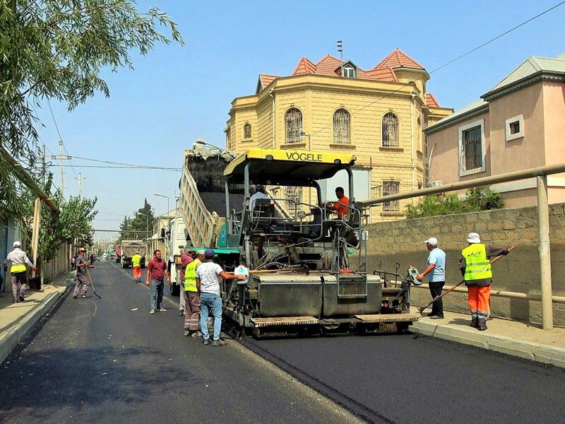 Qaraçuxurda küçə təmir olunur - FOTO