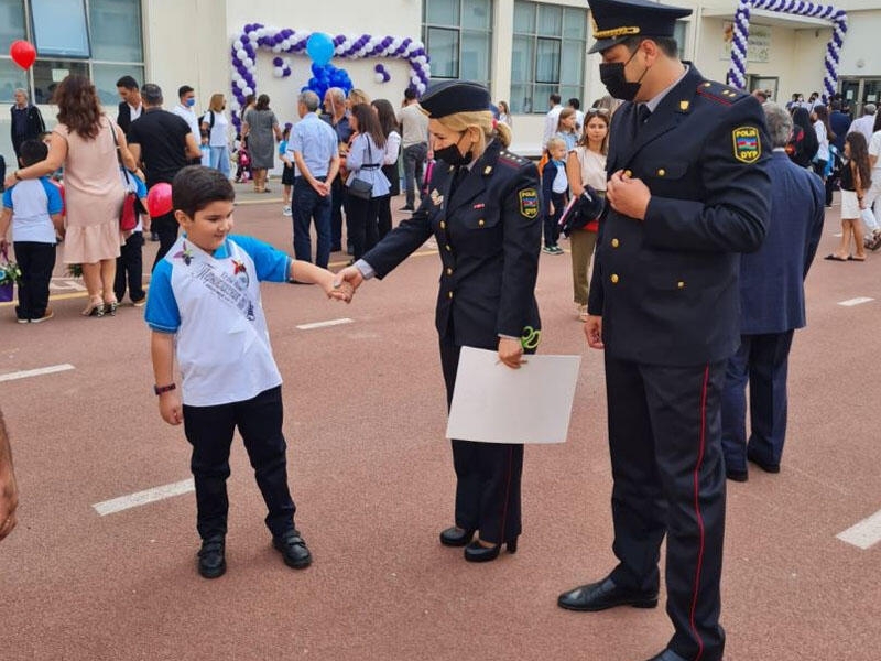 Yol polisi valideynlərə və şagirdlərə xəbərdarlıq etdi - FOTO