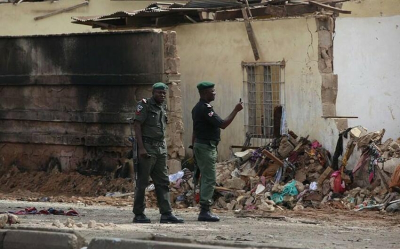Nigeriyada terrorçular ordu karvanına hücum edib, onlarla əsgəri öldürüblər