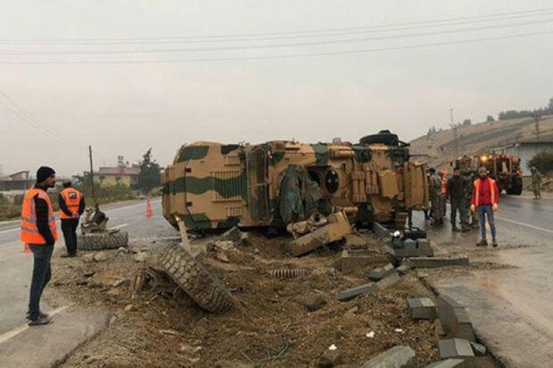 Türkiyədə “Kirpi” zirehli maşını qəzaya uğradı: Üç hərbçi yaralandı
