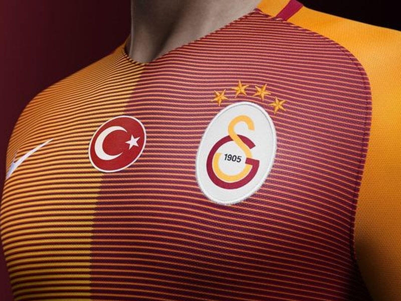 “Qalatasaray”lı futbolçu koronavirusa yoluxdu - FOTO