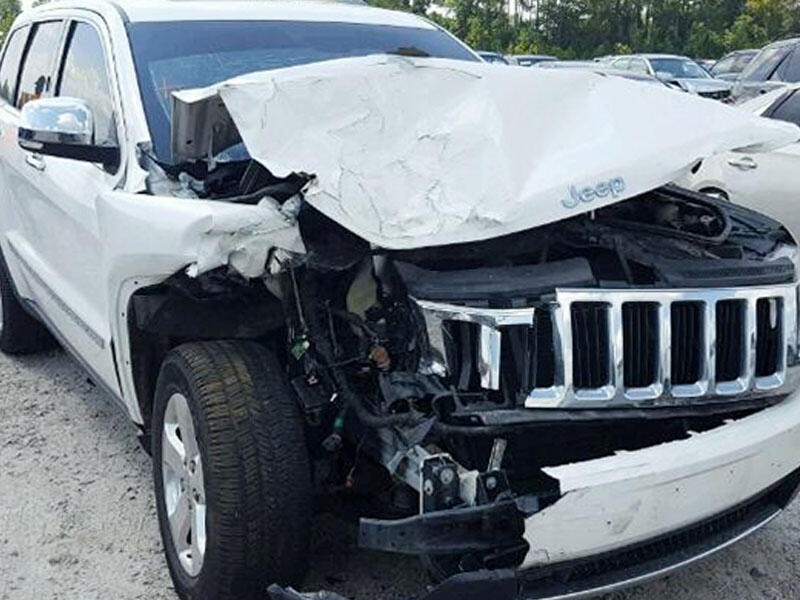 Keçmiş vəzifəli şəxs “Jeep”lə ər-arvadı vuraraq öldürdü - FOTO