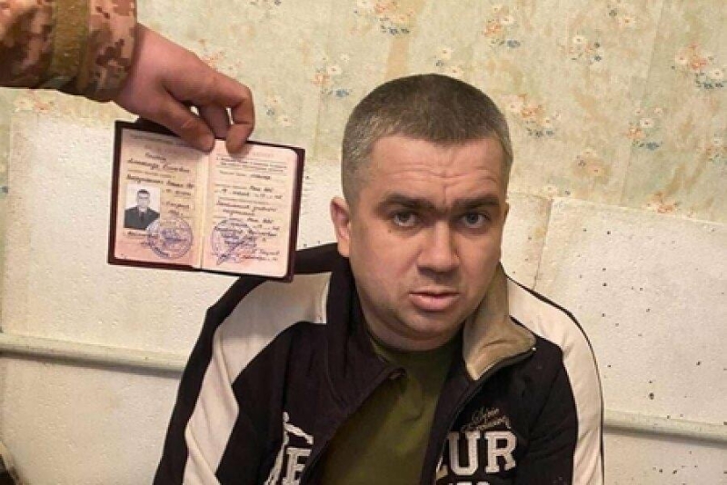 Rus ordusunun polkovnik-leytenantı əsir götürüldü - FOTO