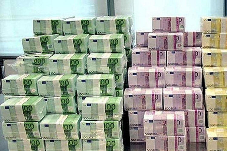 Rusiyanın 2,5 milyard avrosu ''batdı''