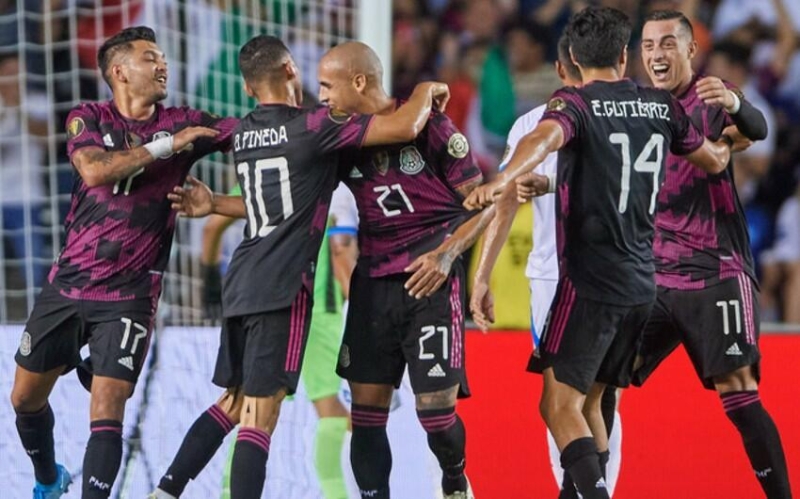 DÇ-2022: Meksika millisi Salvadoru məğlub edərək final mərhələsinə çıxıb