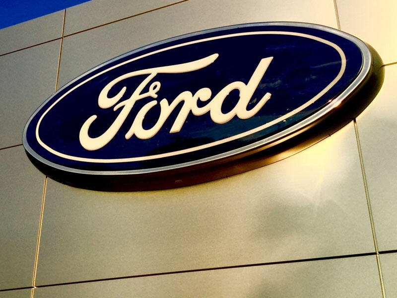 ''Ford'' 737 mindən çox avtomobilini geri çağırıb