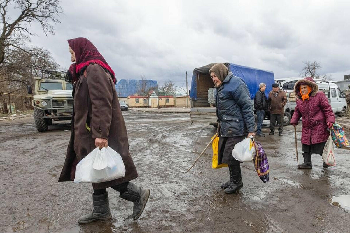 BMT: Ukraynanın qonşu ölkələrinə 4,5 milyondan çox qaçqın gəlib