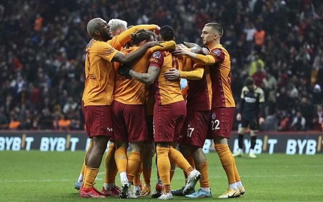 ''Qalatasaray''dan qələbə