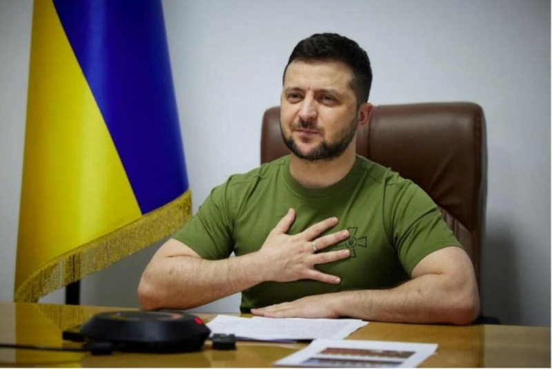 “Ukraynanın Mariupolda Rusiyanı məğlub etməyə yetəcək silahı yoxdur” - Zelenski