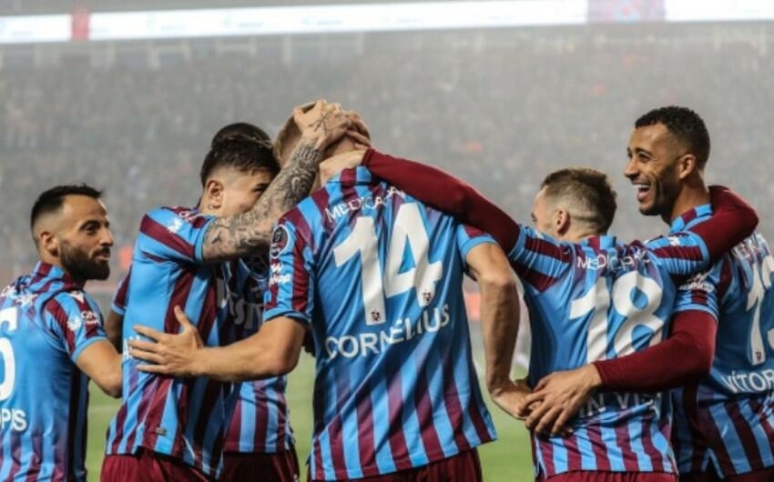 ''Trabzonspor'' Türkiyə çempionu olub