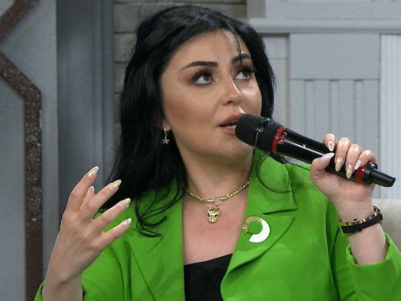 Afət Fərmanqızı axtarışa verilməsindən DANIŞDI: ''Evimdəyəm''