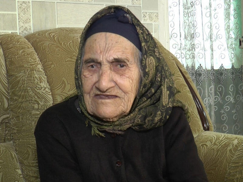105 yaşlı nənə uzunömürlü olmağın sirrini açıqladı - VİDEO