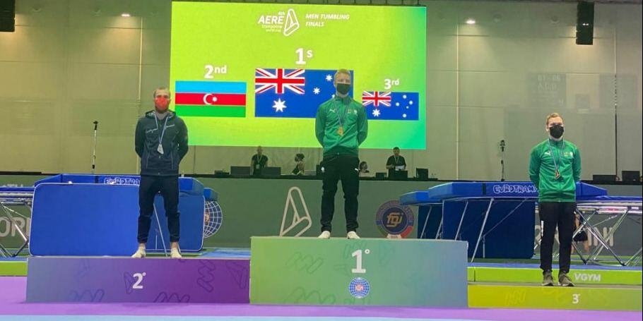 Azərbaycan gimnastı İtaliyada keçirilən Dünya Kubokunda gümüş medal qazanıb - FOTO