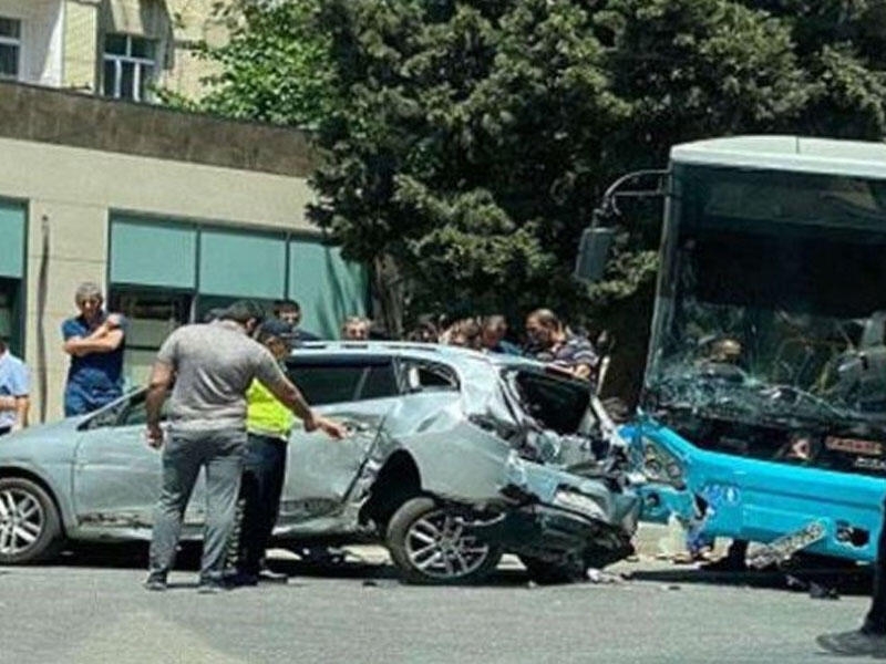 Bakıda niyə tez-tez avtobus qəzaları baş verir? - VİDEO