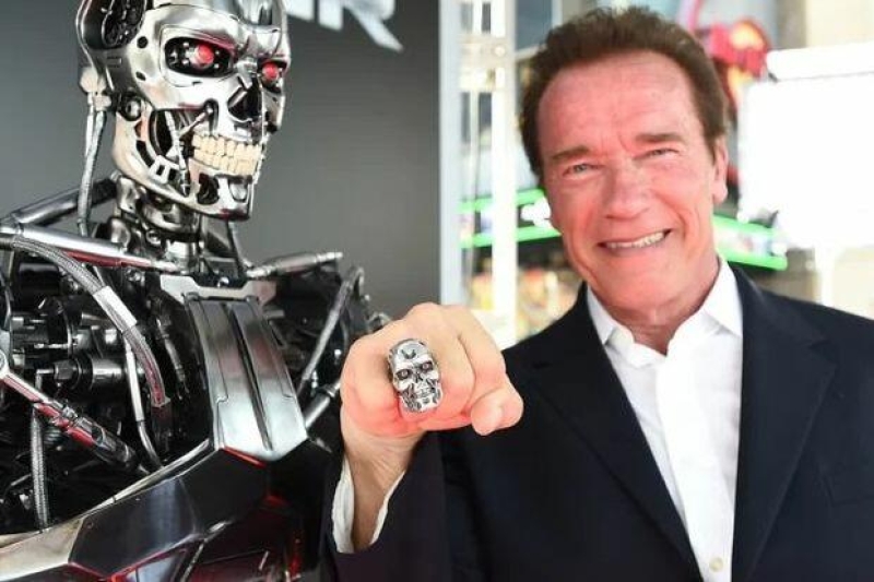 “Terminator”un yubileyi: Şvartseneggerin 75 yaşı tamam oldu