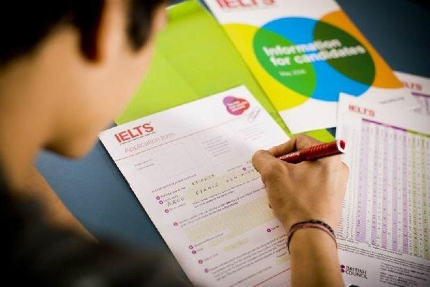 Ruslara TOEFL imtahanı vermək qadağan edildi