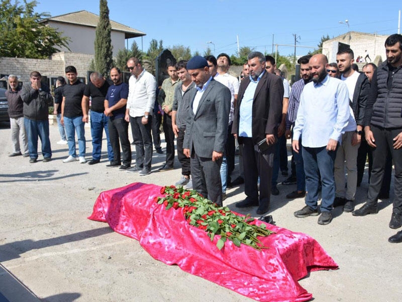 Rəhim Rəhimli dəfn edildi - FOTO