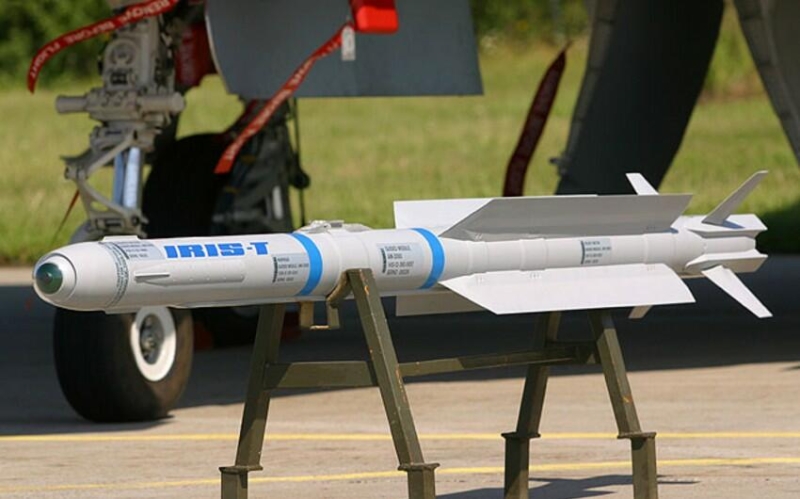 Almaniya Ukraynaya hava-hava tipli  raket verəcək
