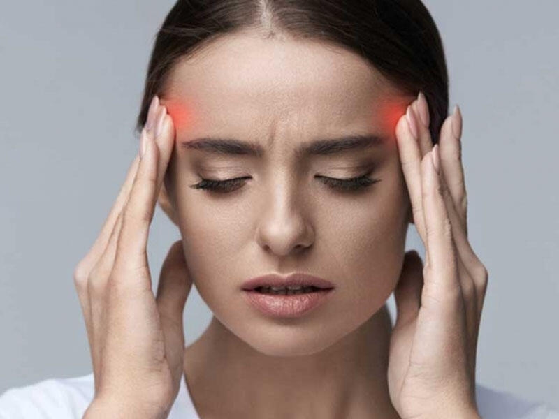Güclü stress gərgin baş ağrıları yaradır