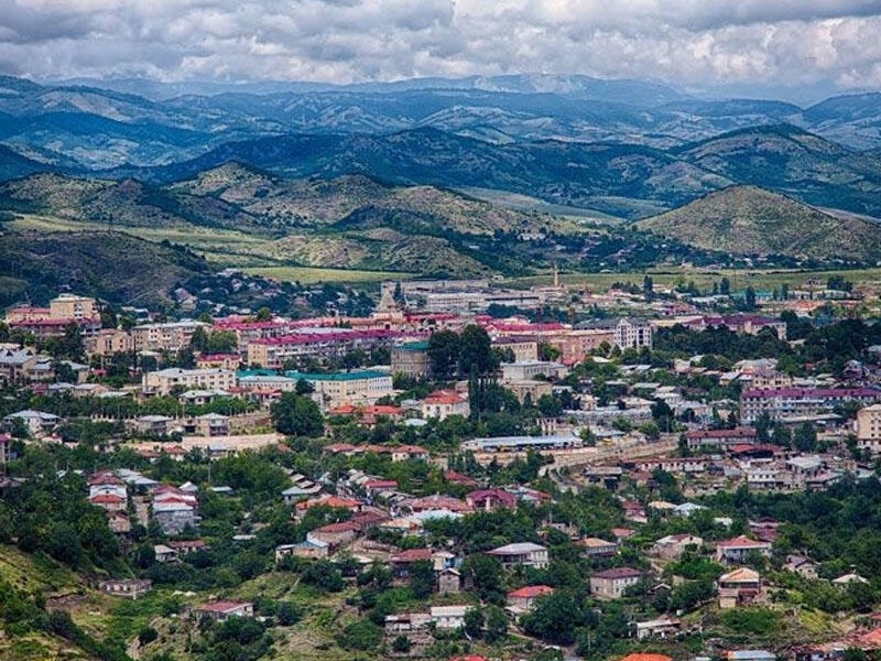 “Qarabağ rusları” hərəkətə gətirildi - Putinə müraciət qərarı