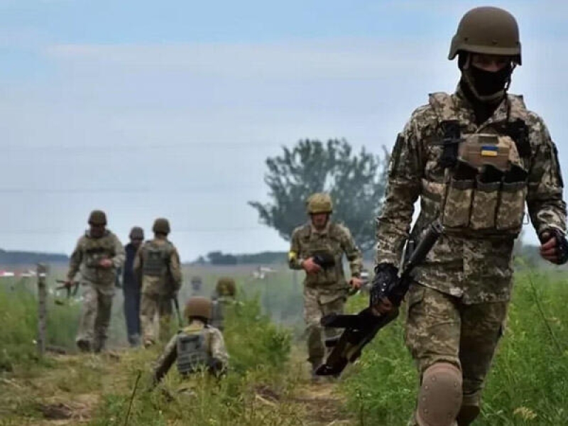 Britaniya Ukraynaya yeni hərbi yardım paketini açıqladı