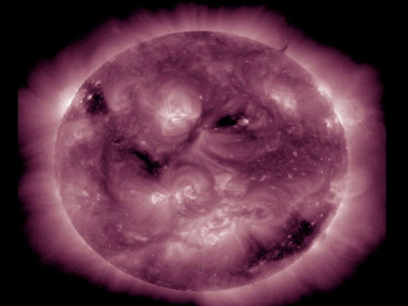 NASA Günəşin “qaşqabaqlı” şəklini paylaşdı - FOTO