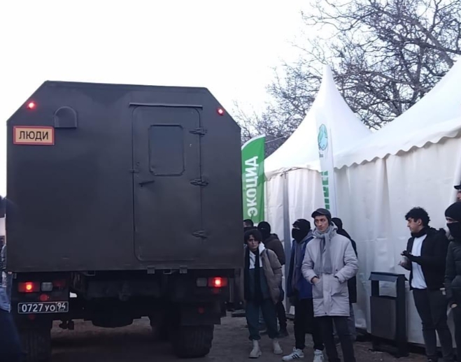 Xankəndi-Laçın yolunda Rusiya sülhməramlılarının daha 2 avtomobili maneəsiz hərəkət edib - FOTO