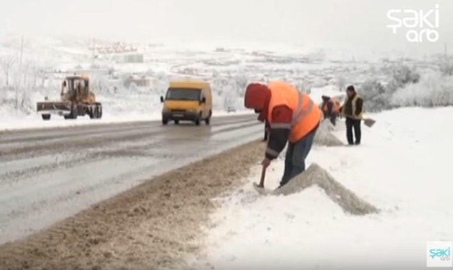 Şamaxıda bəzi kəndlərlə gediş-gəliş k əsildi