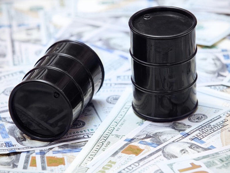 Rusiyanın neft gəliri gündəlik 172 milyon dollar azalır