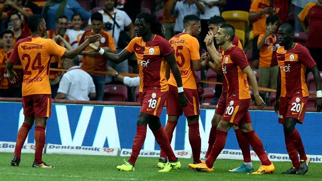''Qalatasaray'' 1/4 finalda