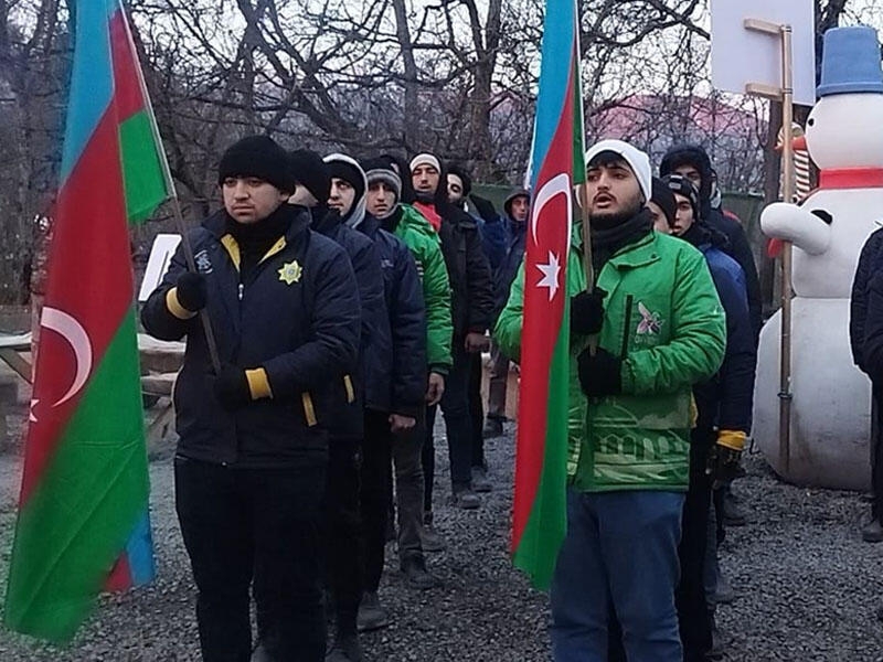 53-cü gün: Etirazçıların fəallığı gündən-günə daha da artır - FOTOlar