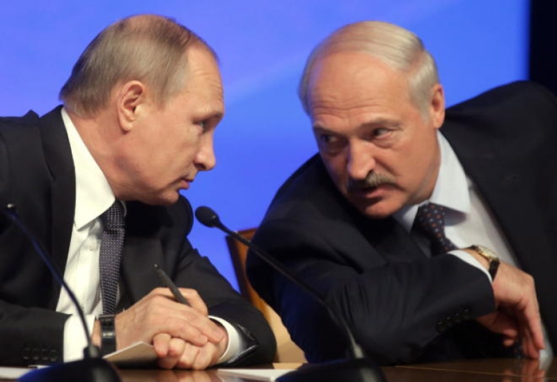 Putin buna görə Kiyevi işğal etmədi - Lukaşenko
