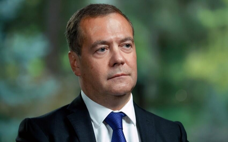 Medvedev: “Yaponiya Asiya-Sakit Okean regionunda vəziyyəti ciddi şəkildə çətinləşdirir”