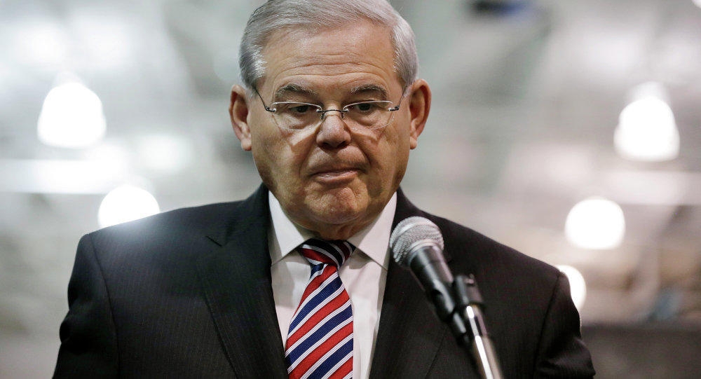 Ermənipərəst senator Menendez istefa verdi