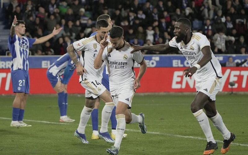 “Real Madrid” İspaniya çempionatında məğlubiyyətsizlik seriyasını 12 matça çatdırdı