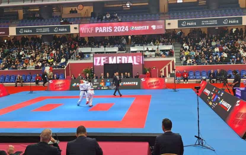 Karateçimiz Fransada bürünc medal qazandı
