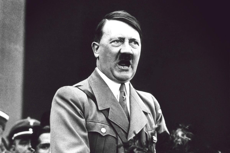 Tramp Hitleri təriflədi – “Yaxşı işlər görüb”