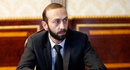 Mirzoyan Almatı görüşünü konstruktiv adlandırdı