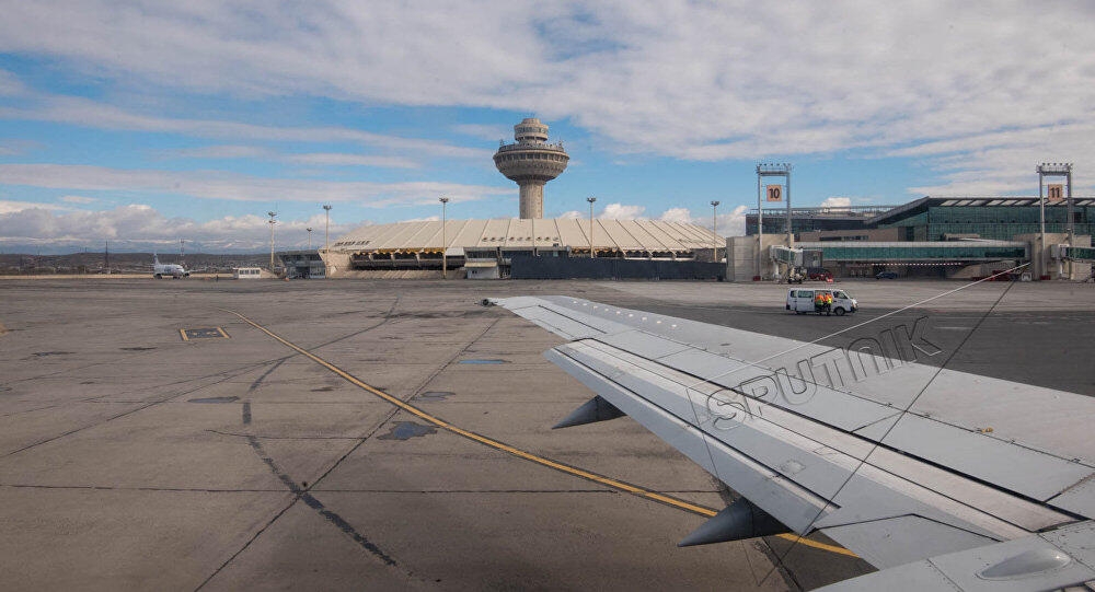 Fransız jurnalist 38 gündür İrəvan aeroportunda “aclıq” edir