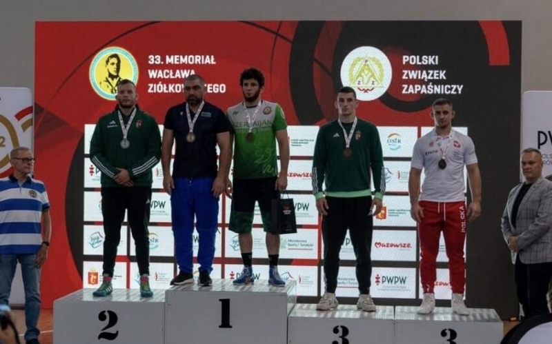 Güləşçilərimiz Polşada keçirilən beynəlxalq turnirdə 3 medal qazandı