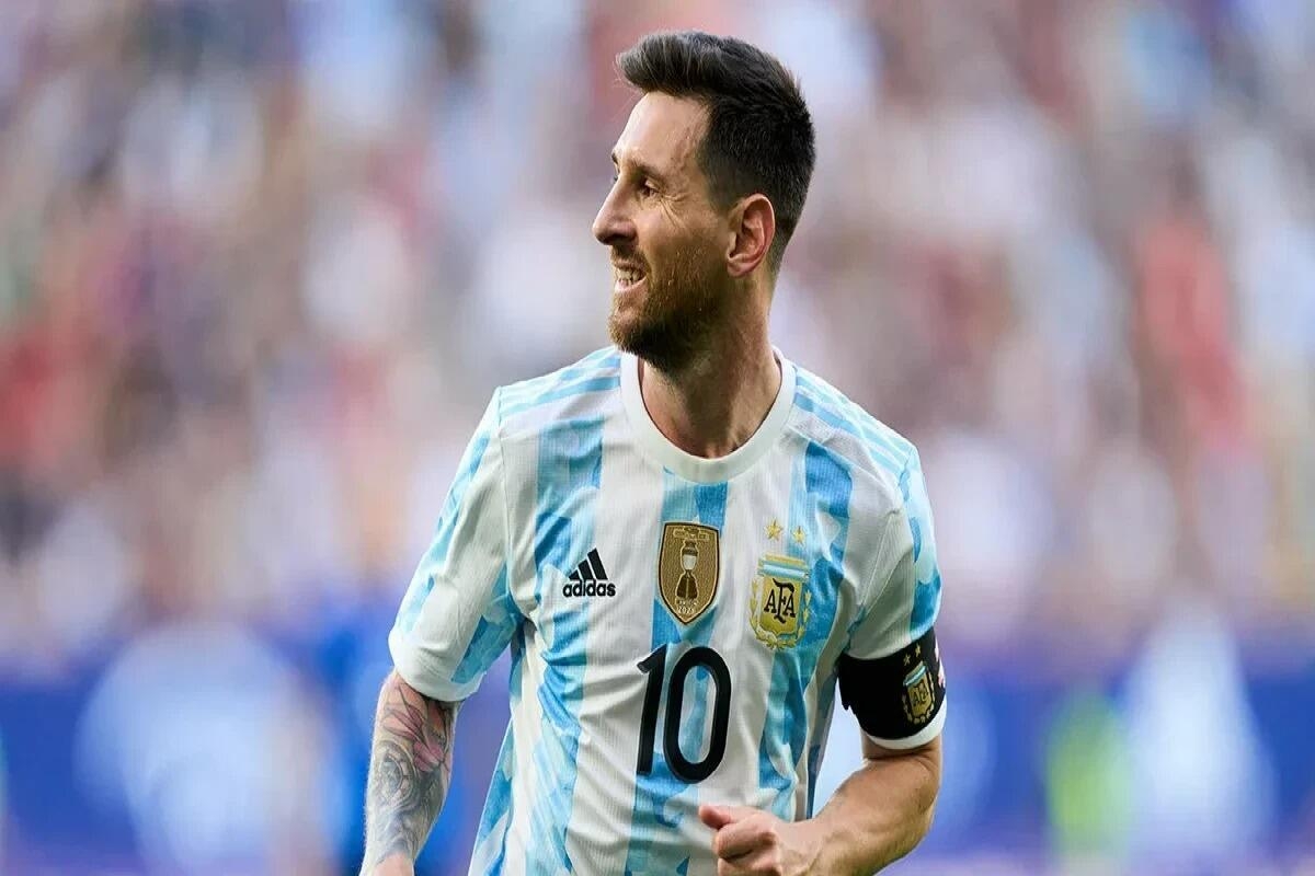 Messi XXI əsrin ən yaxşı futbolçusu seçildi