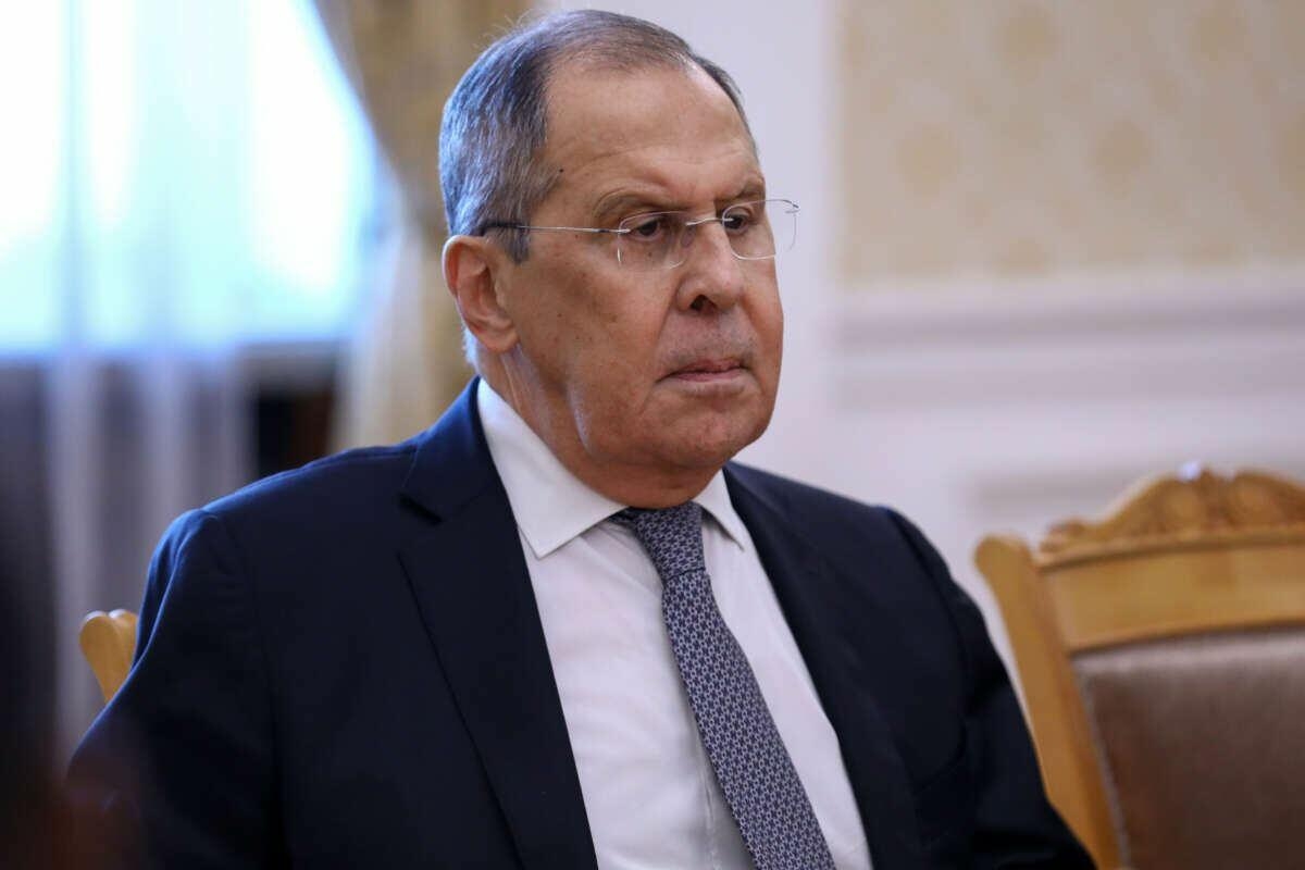 Lavrov: Rusiyanın ''qırmızı xətləri'' ilə zarafat etmək lazım deyil