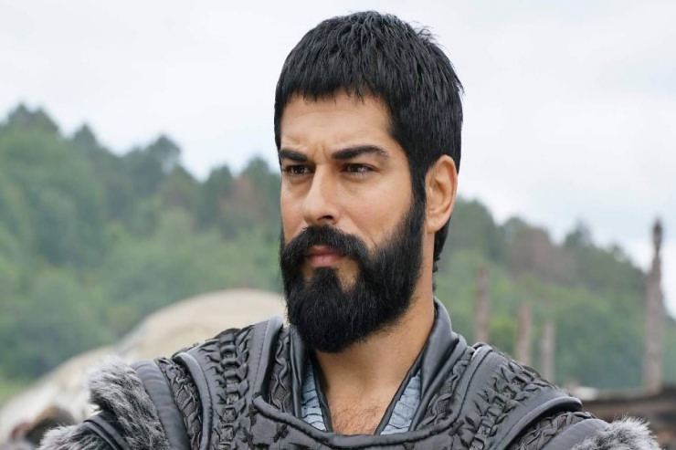 Burak Özçivit Rusiyada komediya filminə çəkildi