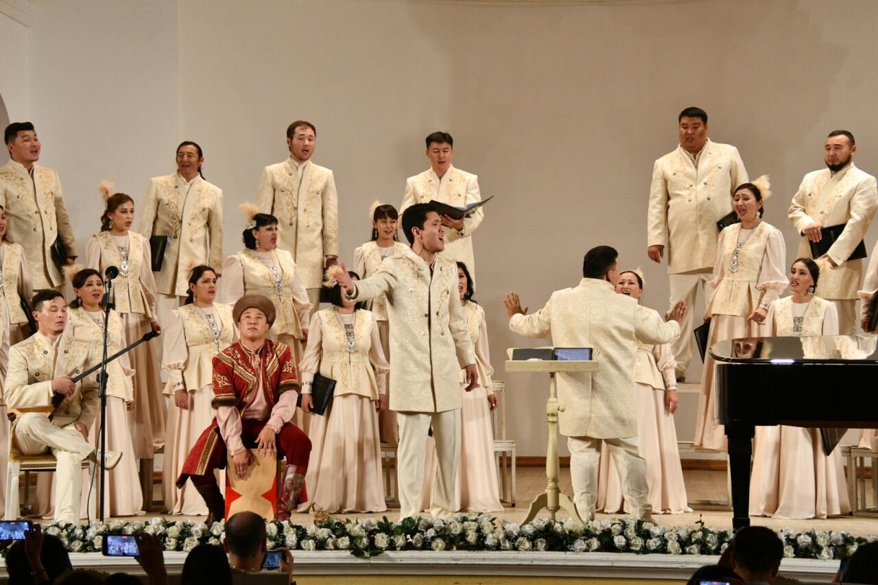 Məhəmməd Füzulinin 530 illiyinə  həsr olunmuş unikal ''Çölün ruhu'' xor musiqisi konserti keçirilib - FOTO