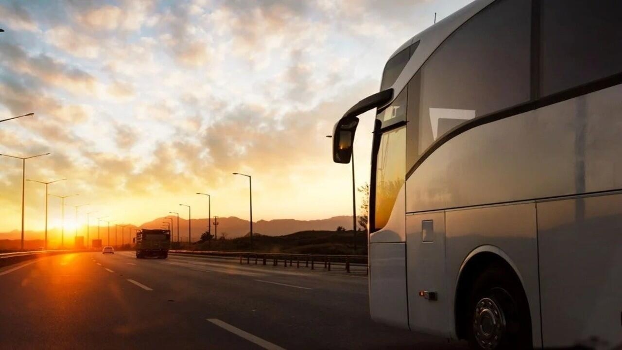 Ankaraya gedən sərnişin avtobusu qəza törətdi: 30 yaralı var