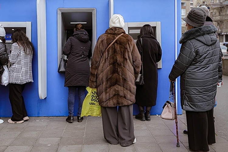 Yanvarın pensiyaları bu tarixdə ödəniləcək