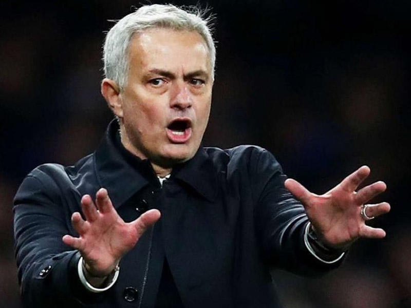 Mourinyonun ''Lion''la matçdan əvvəl başına gələn kuryoz hadisə