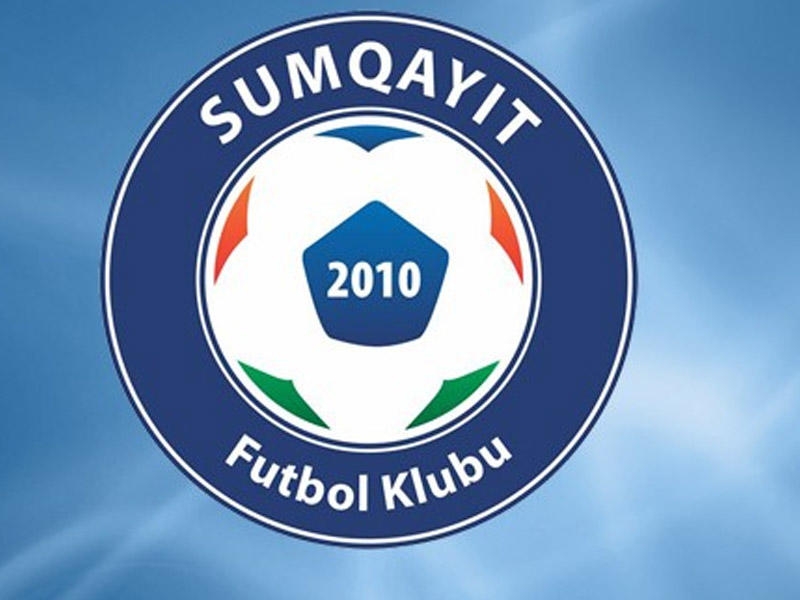 ''Sumqayıt'' da özbəkistanlı futbolçu aldı - FOTO