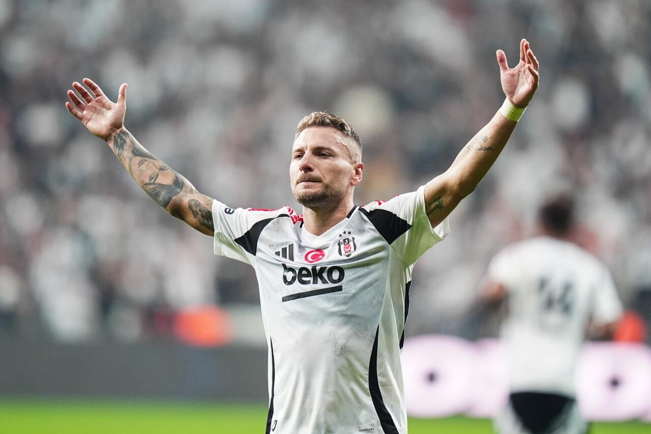 Ulduz hücumçu ''Beşiktaş''dan gedir?