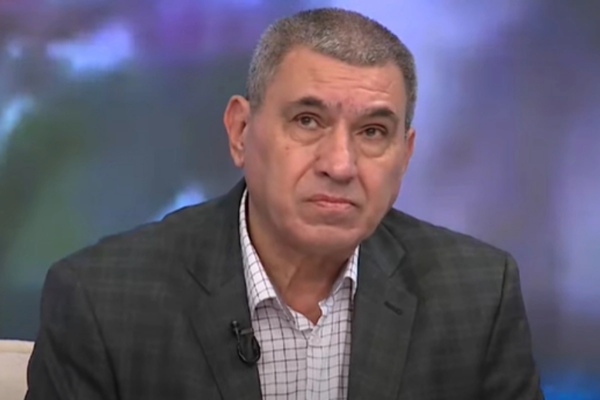 ''Aclıqdan quru çörək yeyirdim''